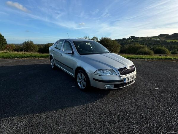Skoda Octavia Hatchback, Diesel, 2008, Silver