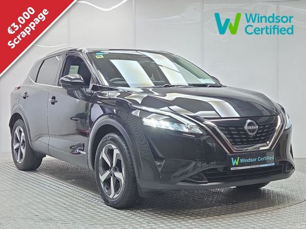 Nissan Qashqai MPV, Petrol Hybrid, 2023, Black