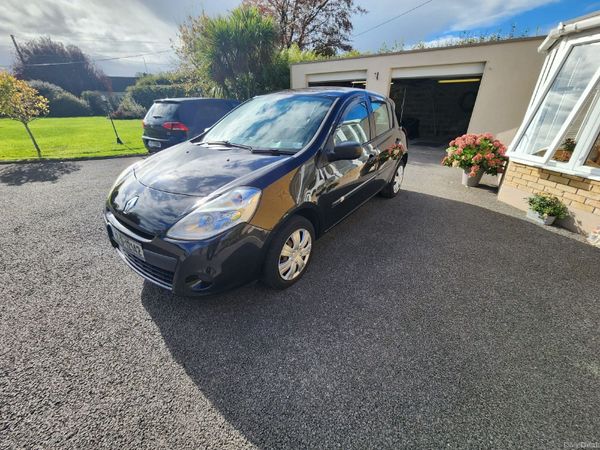 Renault Clio Hatchback, Ethanol Petrol, 2012, Black