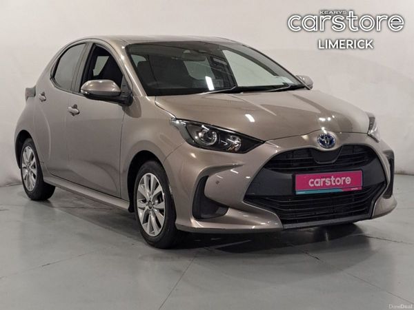 Toyota Yaris Hatchback, Petrol Hybrid, 2021, Grey