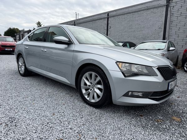 Skoda Superb Hatchback, Diesel, 2018, Silver