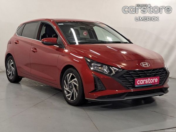 Hyundai i20 Hatchback, Petrol, 2024, Red