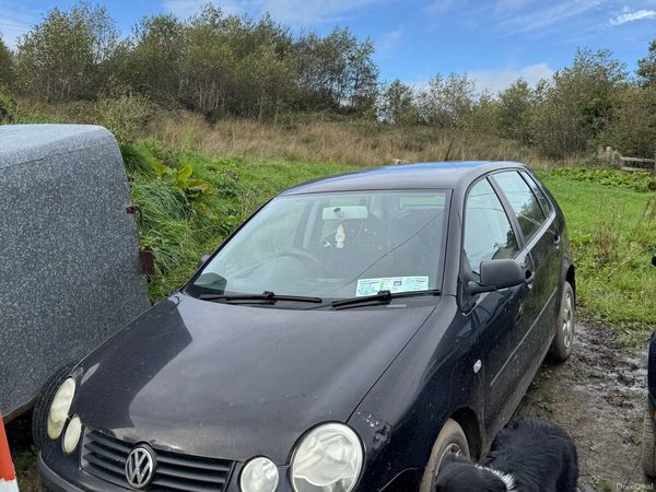 Volkswagen Polo Hatchback, Petrol, 2003, Black