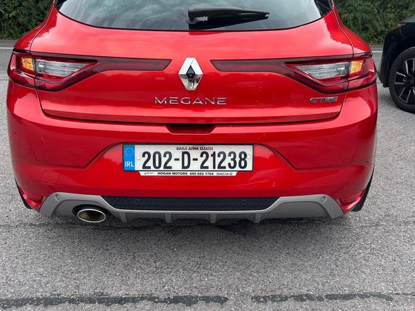 Renault Megane Hatchback, Petrol, 2020, Red
