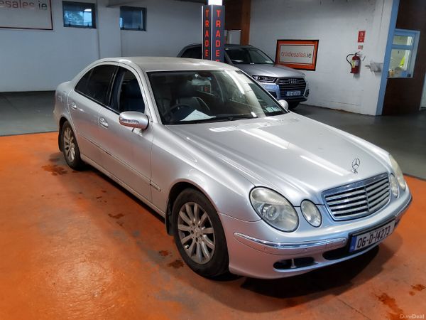 Mercedes-Benz E-Class Saloon, Petrol, 2006, Silver