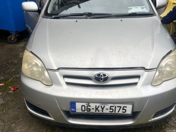 Toyota Corolla Hatchback, Diesel, 2006, Silver