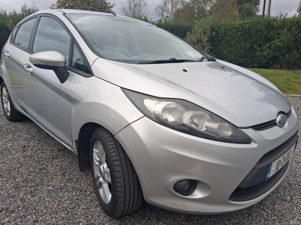 Ford Fiesta Hatchback, Petrol, 2010, Silver