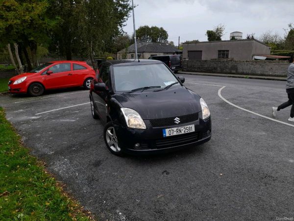 Suzuki Swift Hatchback, Petrol, 2007, Black