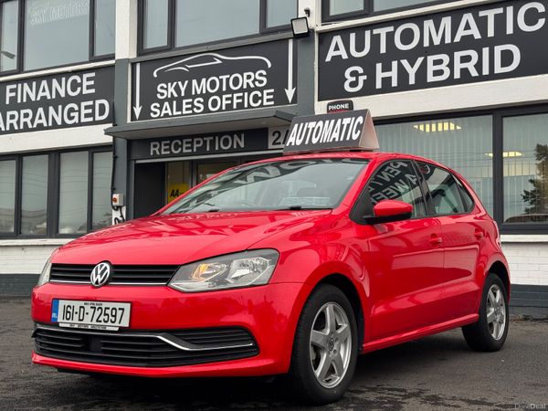 Volkswagen Polo Hatchback, Petrol, 2016, Red