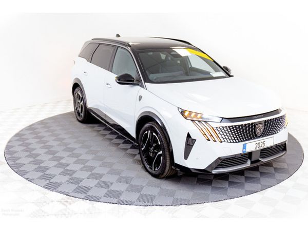 Peugeot 5008 SUV, Electric, 2025, White