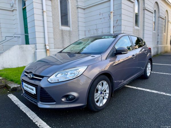 Ford Focus Hatchback, Diesel, 2012, Grey