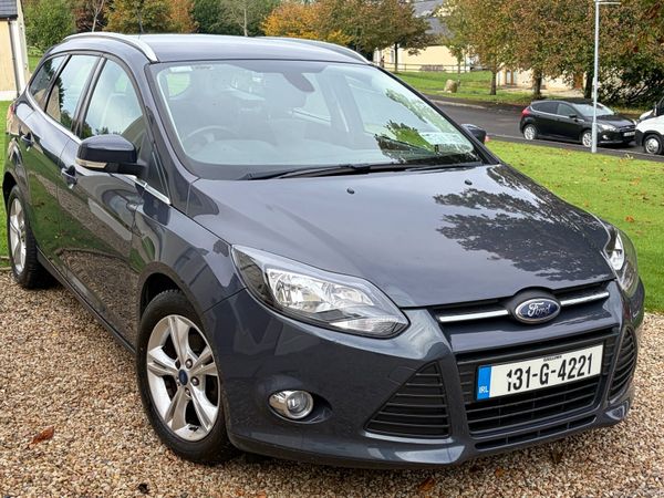 Ford Focus Estate, Petrol, 2013, Grey