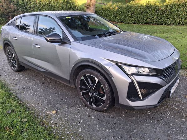Peugeot 408 Hatchback, Petrol, 2023, Grey