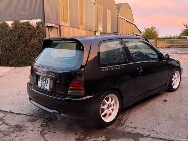 Toyota Starlet Hatchback, Petrol, 1998, Black