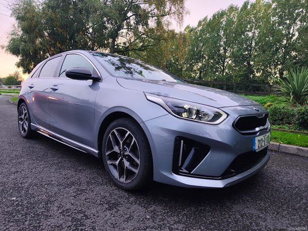Kia Ceed Hatchback, Petrol, 2021, Grey