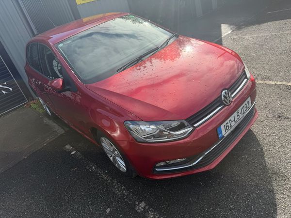 Volkswagen Polo Hatchback, Petrol, 2017, Red