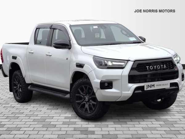 Toyota Hilux Pick Up, Diesel, 2024, White