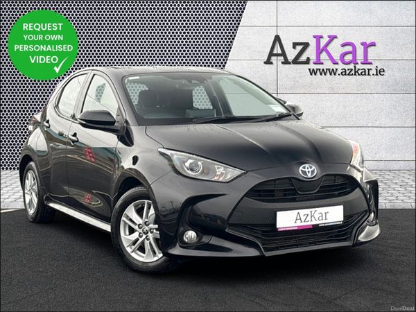 Toyota Yaris Hatchback, Petrol Hybrid, 2023, Black