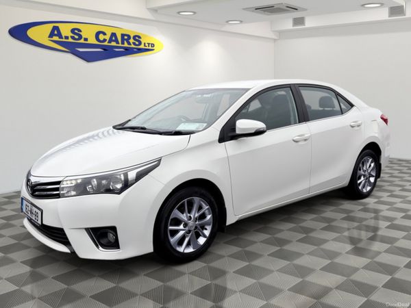 Toyota Corolla Saloon, Diesel, 2016, White