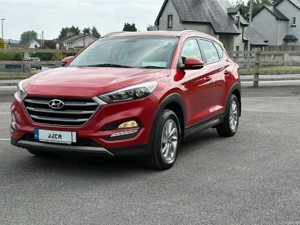 Hyundai Tucson SUV, Diesel, 2016, Red