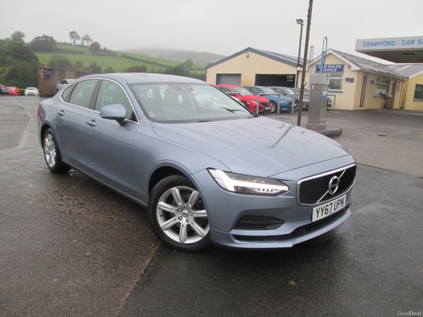Volvo S90 Saloon, Diesel, 2017, Blue