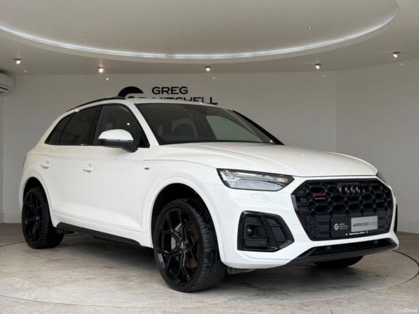 Audi Q5 SUV, Petrol Hybrid, 2023, White