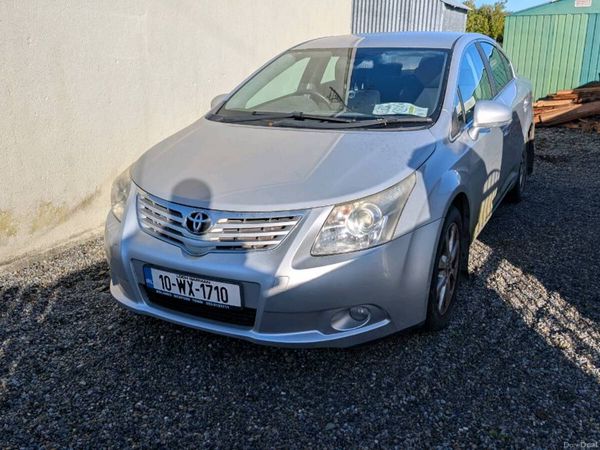 Toyota Avensis Saloon, Diesel, 2010, Silver