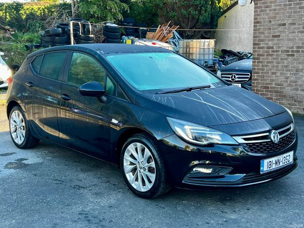 Opel Astra Hatchback, Petrol, 2018, Black
