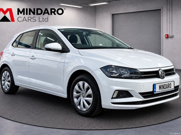 Volkswagen Polo Hatchback, Petrol, 2018, White