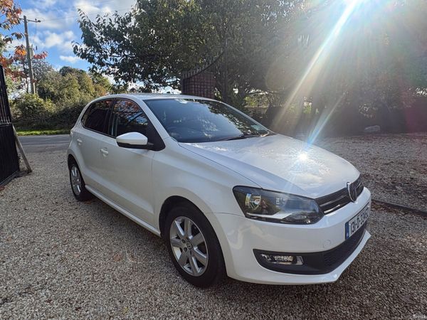 Volkswagen Polo Hatchback, Diesel, 2013, White