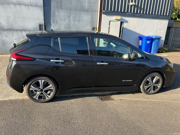 Nissan Leaf Hatchback, Electric, 2018, Black