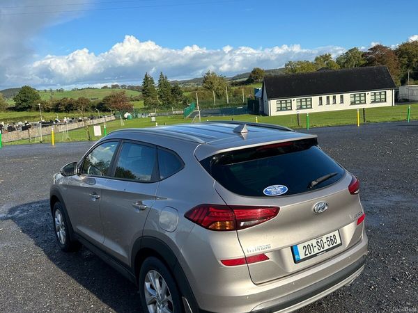 Hyundai Tucson SUV, Diesel Hybrid, 2020, White