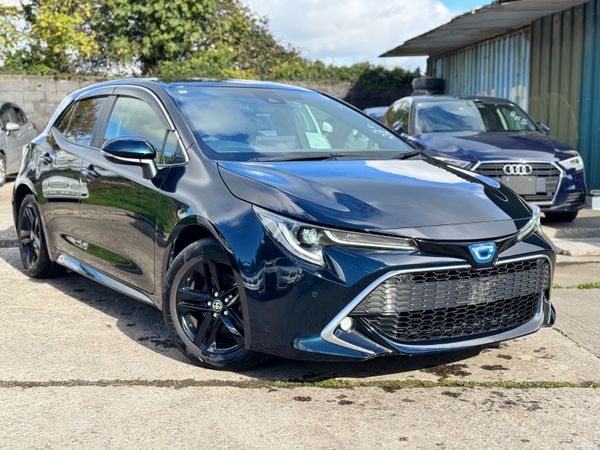 Toyota Corolla Hatchback, Petrol Hybrid, 2020, Green