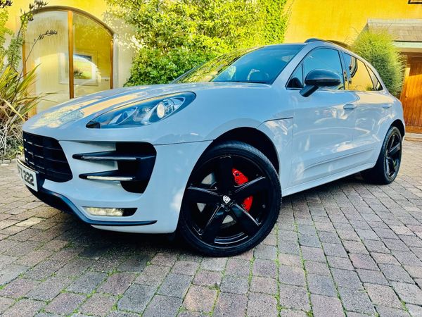 Porsche Macan SUV, Petrol, 2017, White