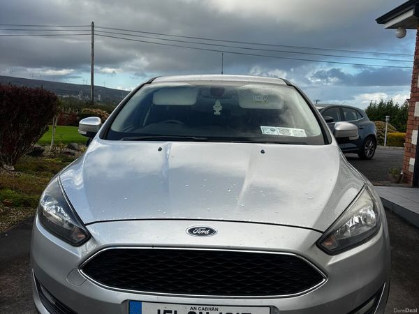 Ford Focus Hatchback, Diesel, 2015, Silver