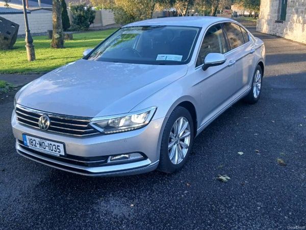 Volkswagen Passat Saloon, Diesel, 2018, Silver