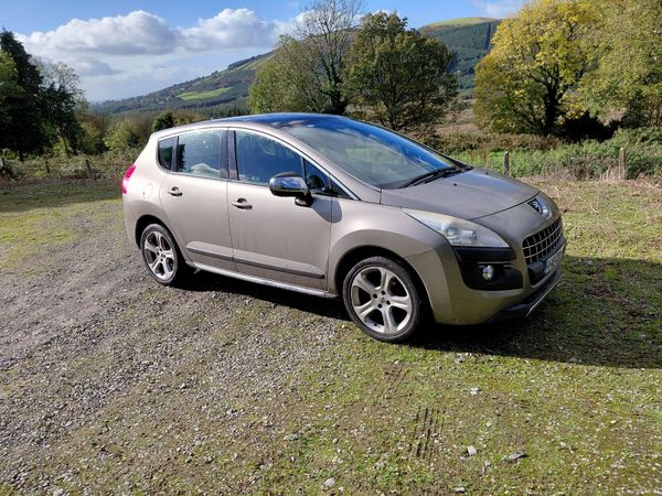 Peugeot 3008 MPV, Diesel, 2011, Grey