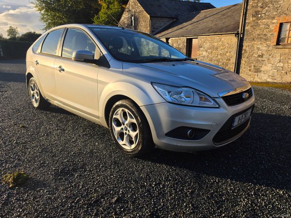 Ford Focus Hatchback, Diesel, 2011, Silver