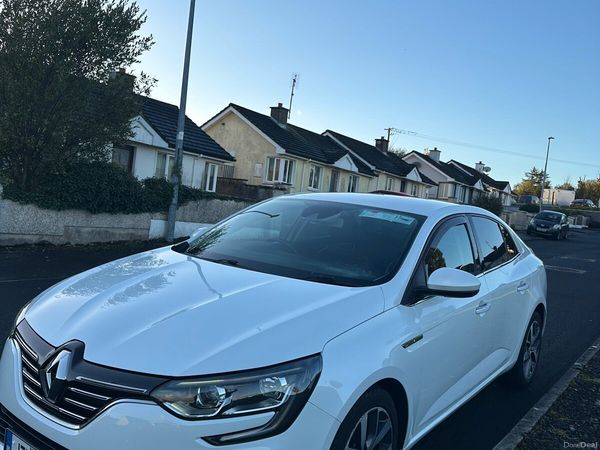 Renault Megane Saloon, Diesel, 2017, White