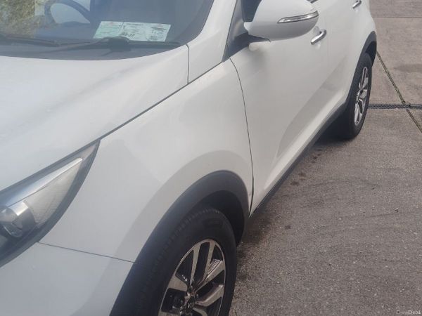 Kia Sportage SUV, Diesel, 2015, White