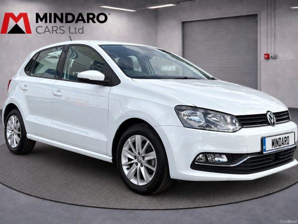 Volkswagen Polo Hatchback, Petrol, 2017, White