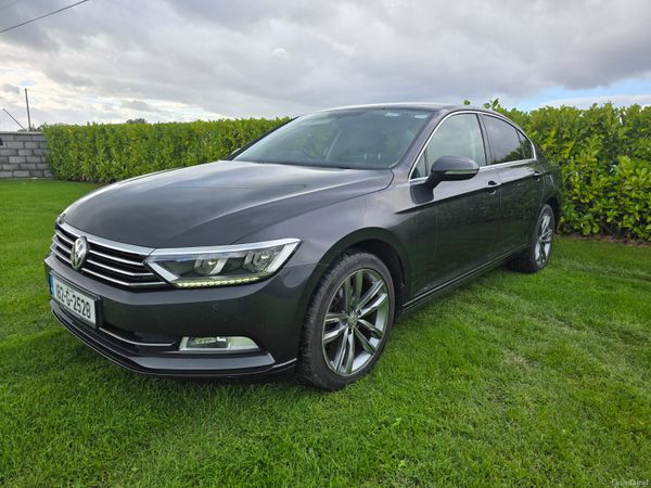 Volkswagen Passat Saloon, Diesel, 2018, Grey