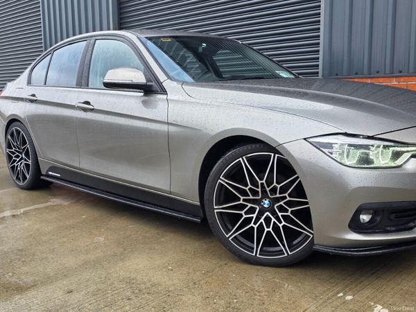 BMW 3-Series Saloon, Diesel, 2018, Silver