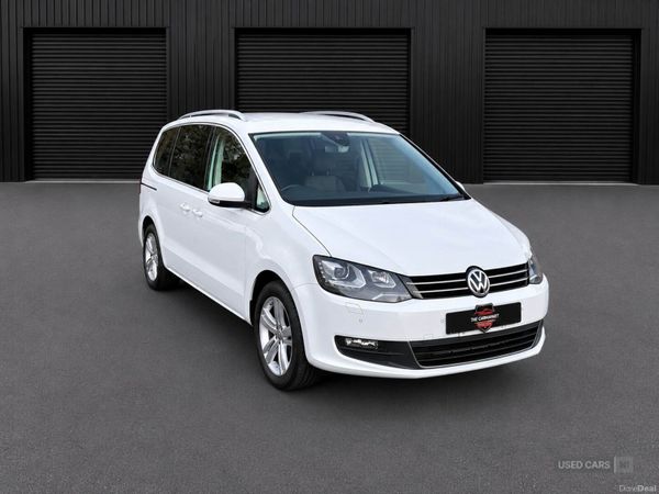 Volkswagen Sharan , Petrol, 2015, 