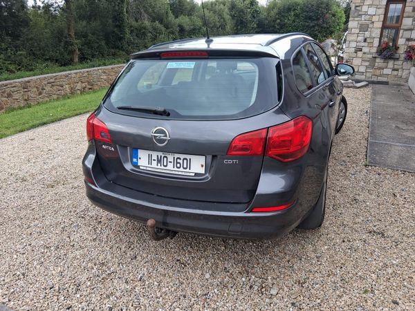 Opel Astra Estate, Diesel, 2011, Grey
