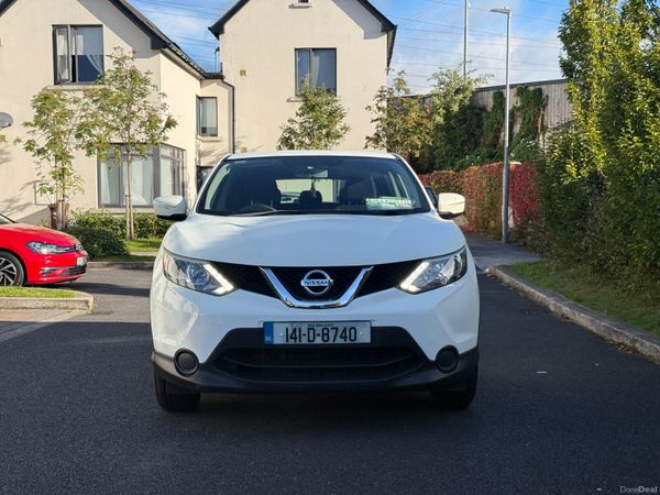 Nissan Qashqai Hatchback, Diesel, 2014, White