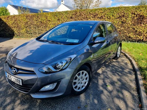 Hyundai i30 Hatchback, Petrol, 2014, Grey