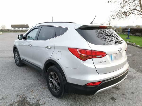 Hyundai Santa Fe SUV, Diesel, 2014, Silver