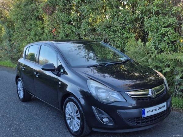 Vauxhall Corsa Hatchback, Petrol, 2014, Black