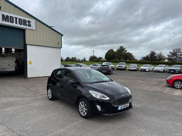 Ford Fiesta Hatchback, Petrol, 2019, Black